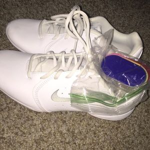 Nike women’s cheer shoe